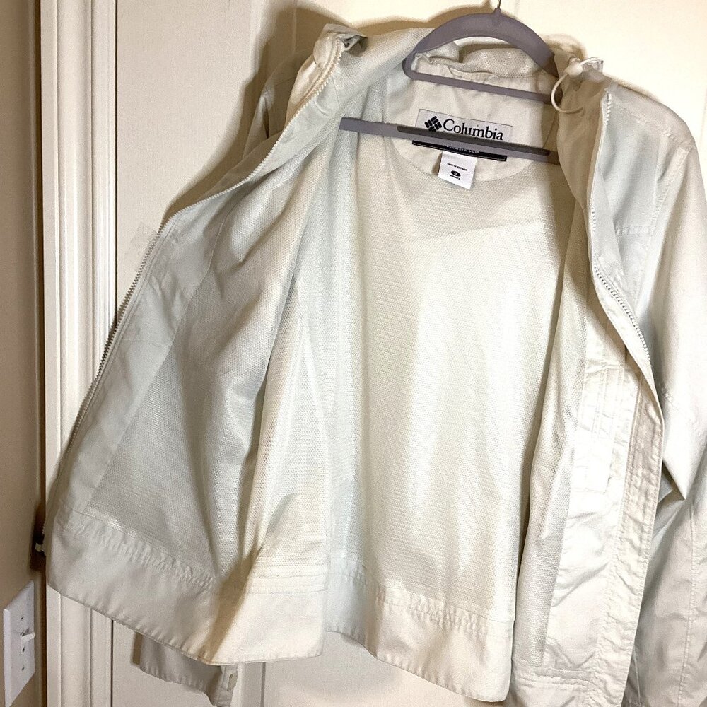 Columbia Sportswear Women's White Soft Shell Jacket Windbreaker Lightweight - Picture 7 of 14